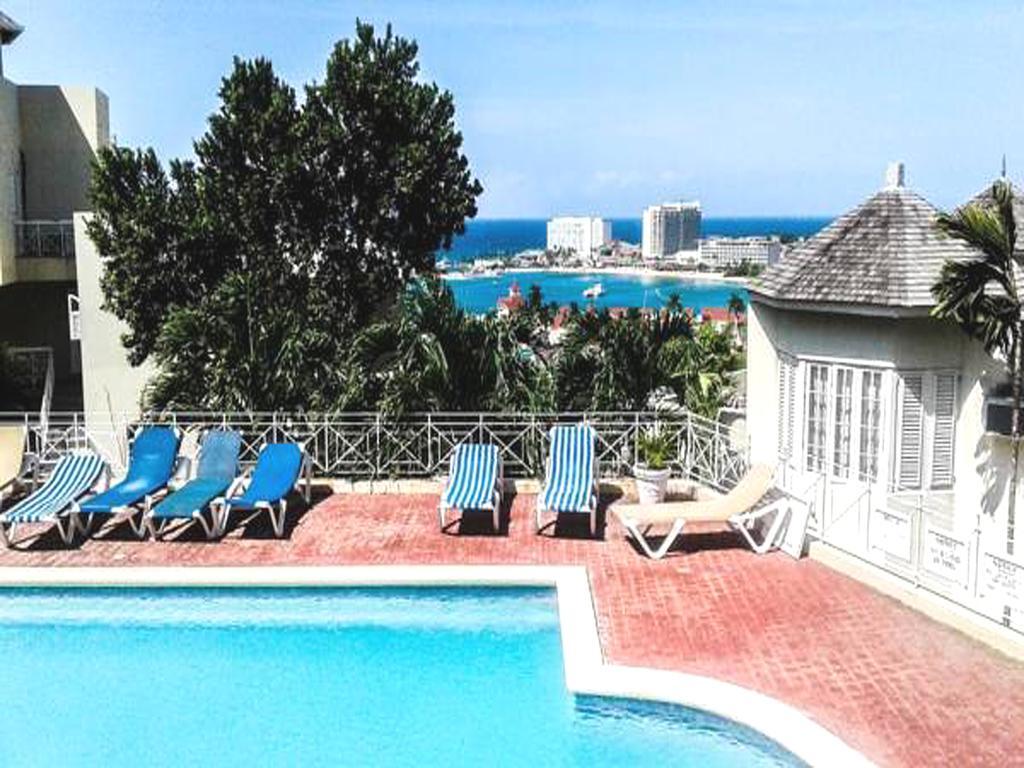 Sky Castles Apt J3 Ocho Rios Buitenkant foto